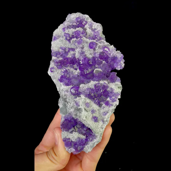Natural Tanzanite Fluorite and Quartz, Mineral Specimen:Fujian,China (70*135*35MM) - image 4