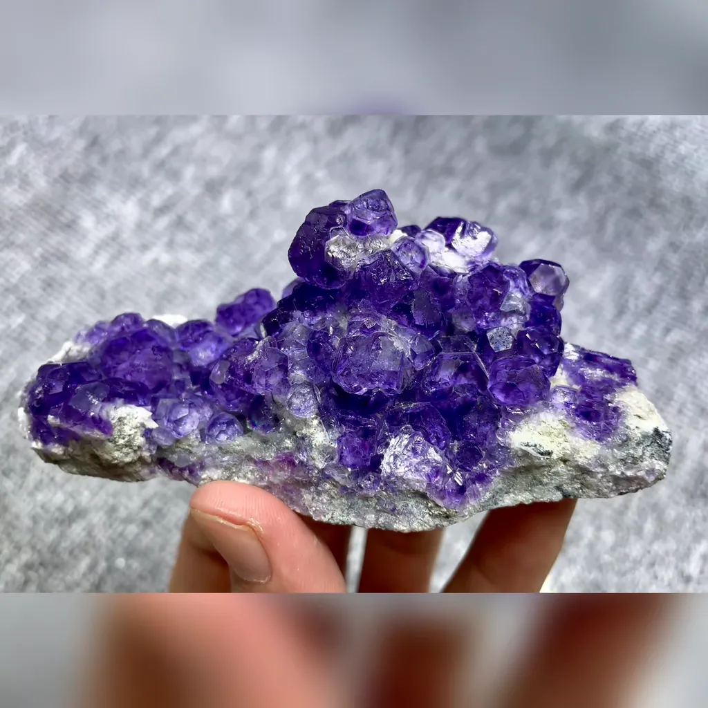 Natural Tanzanite Fluorite comes from Fujian,China 105*55*45MM - image 4