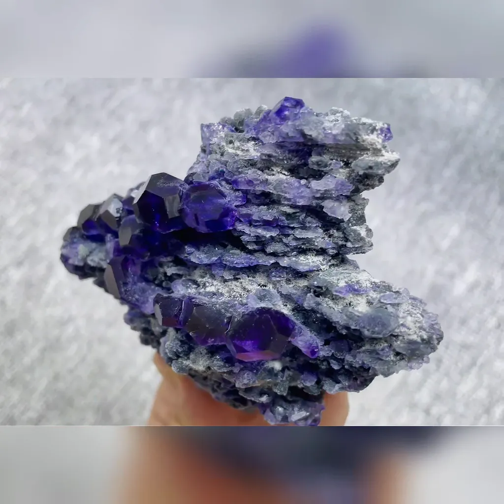 Natural Tanzanite Fluorite comes from Fujian,China 110*75*40MM - image 3