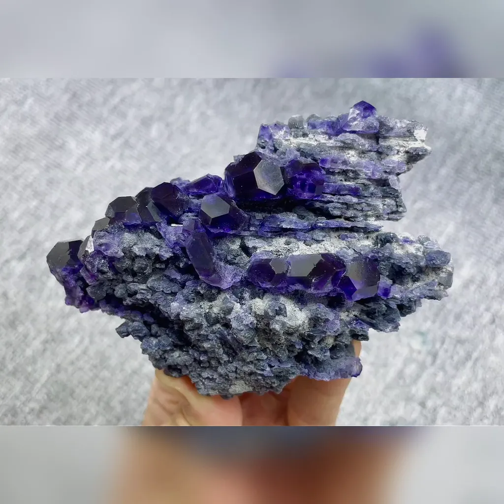 Natural Tanzanite Fluorite comes from Fujian,China 110*75*40MM - image 6