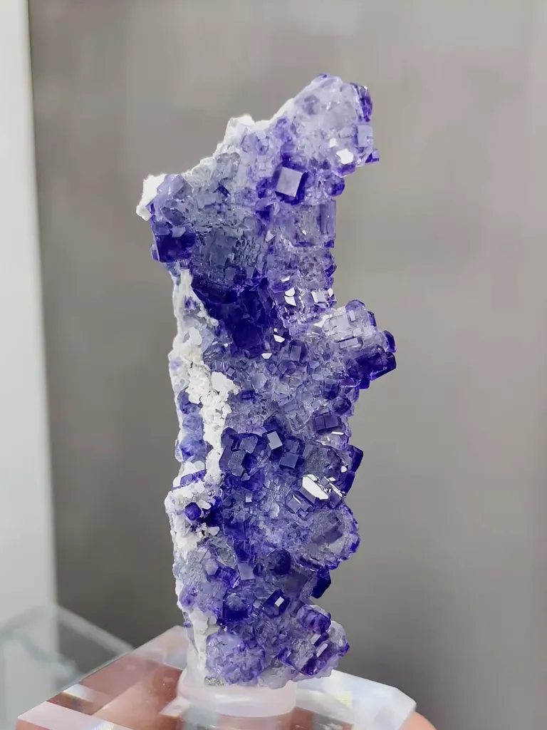 Natural Tanzanite Fluorite comes from Fujian,China 34*28*75MM image