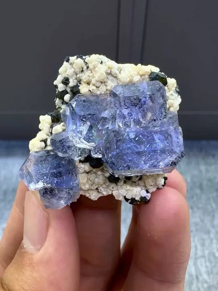 Natural Tanzanite Fluorite comes from Fujian,China 40*35*15MM image