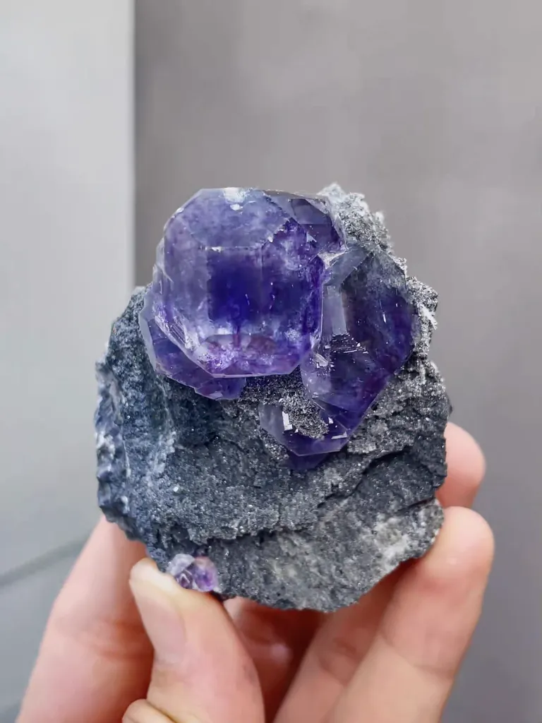 Natural Tanzanite Fluorite comes from Fujian,China 55*40*60MM - image 6