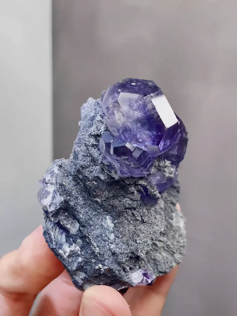 Natural Tanzanite Fluorite comes from Fujian,China 55*40*60MM - image 4