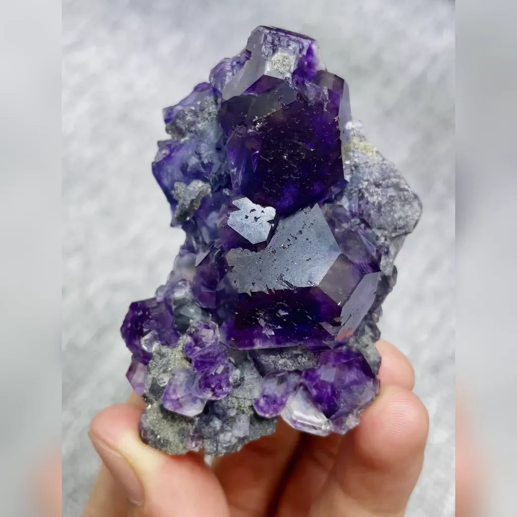 Natural Tanzanite Fluorite comes from Fujian,China 70*45*20MM - image 6