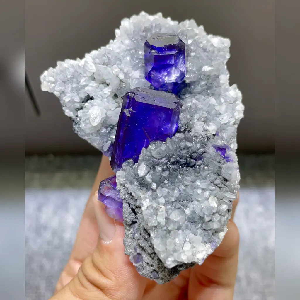 Natural Tanzanite Fluorite comes from Fujian,China 80*60*20MM image