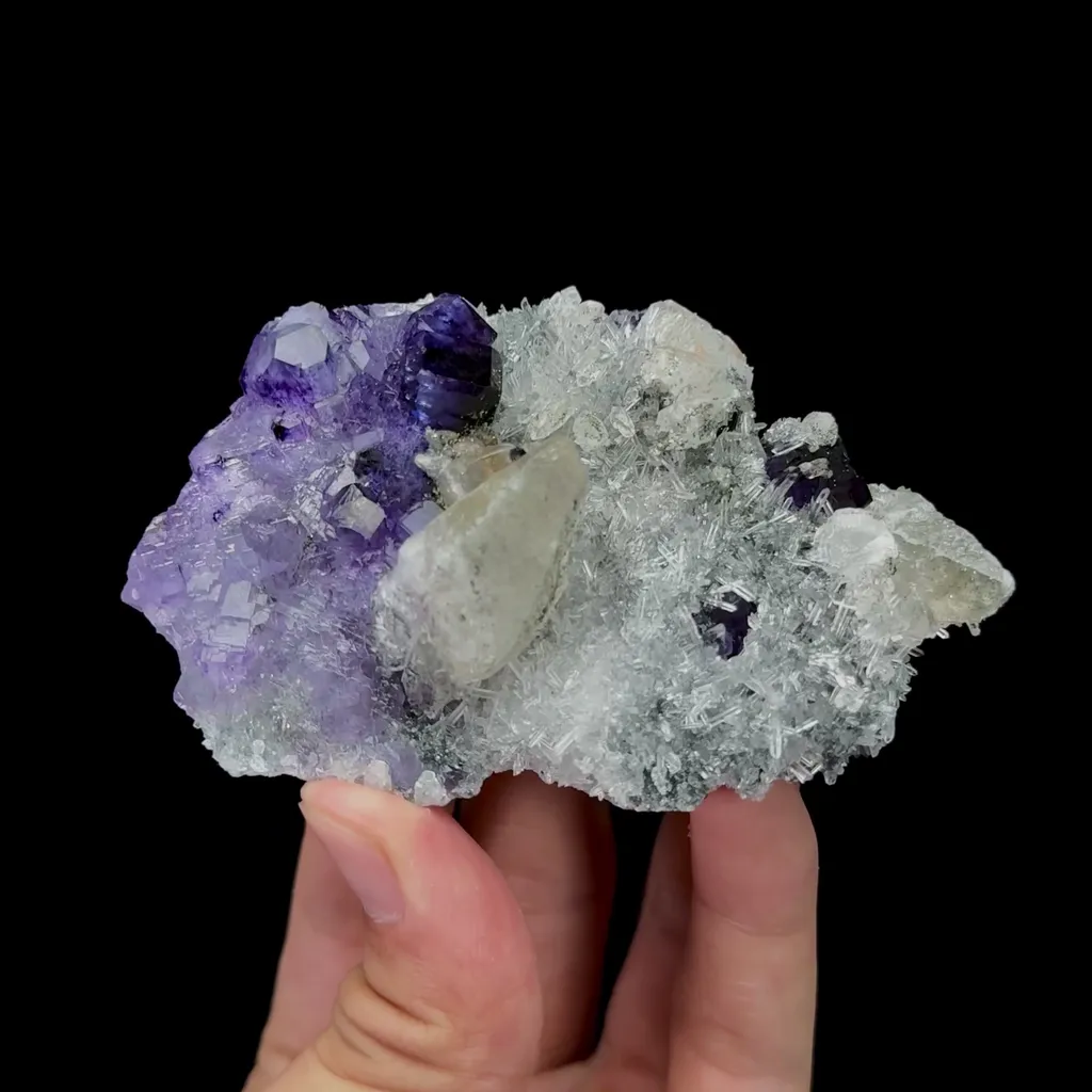 Natural Tanzanite Fluorite Crystal and Calcite Mineral Specimen,High Quality Specimen,FUJIAN,CHINA(90*60*28mm) image