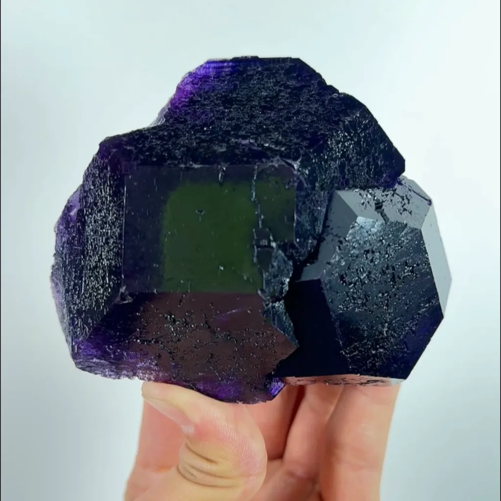 Natural Tanzanite Fluorite, Mineral Specimen:Fujian,China (100*85*50MM) image