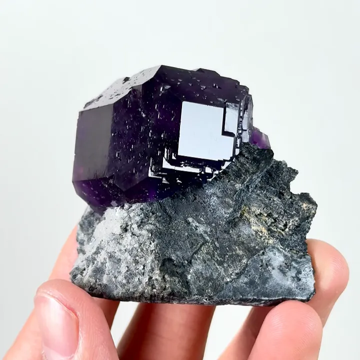 Natural Tanzanite Fluorite, Mineral Specimen:Fujian,China (50*45*35MM) - image 4