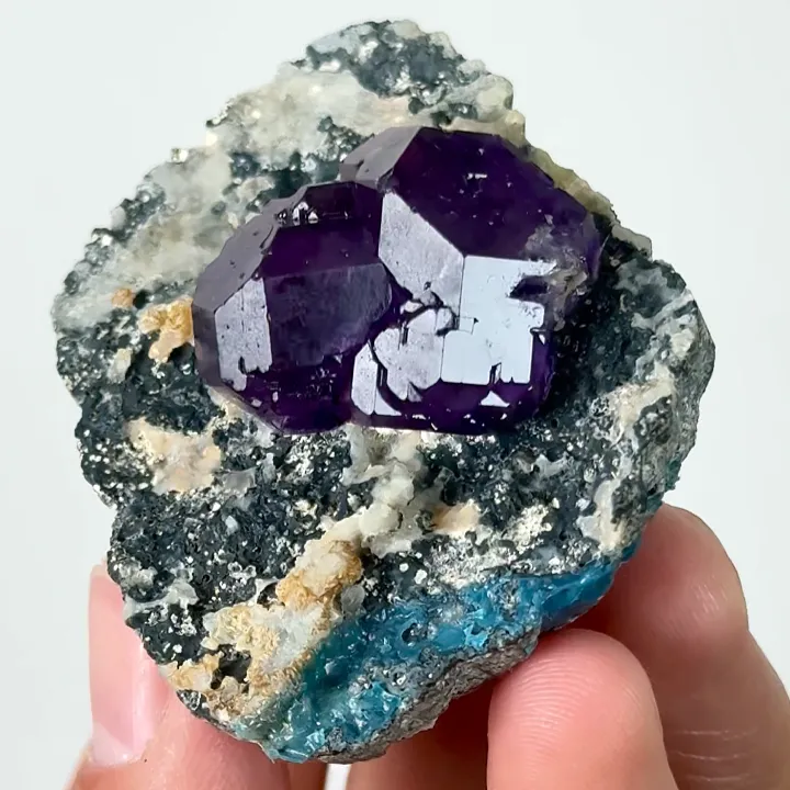 Natural Tanzanite Fluorite, Mineral Specimen:Fujian,China (55*40*22MM) - image 3
