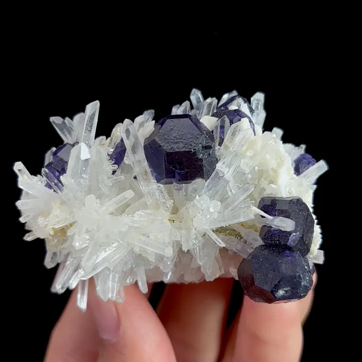 Natural Tanzanite,Cluster Mineral Specimen:HUNAN (63*40*40mm) - image 4