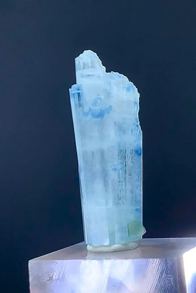 Natural Terminated Aquamarine Crystal Cluster, Aquamarine Specimen, Aquamarine Raw Aquamarine, Minerals Specimen From Shigar Pakistan - image 2