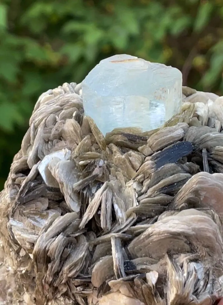 Natural Terminated Blue Aquamarine Crystal With Muscovite Mica, Aquamarine Specimen, Raw Aquamarine, Minerals Specimen From Nagar - - image 9