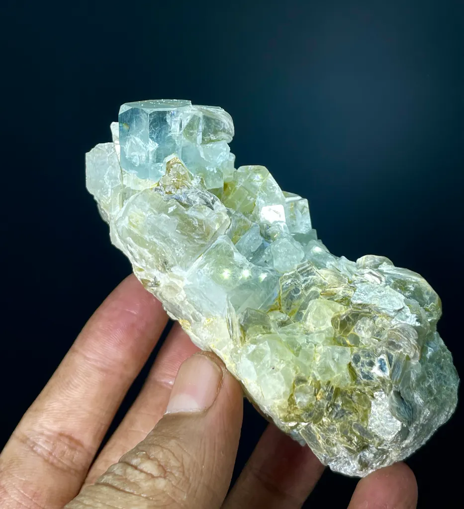 Natural Terminated Blue Aquamarine Crystals With Muscovite Mica, Aquamarine Specimen, Raw Aquamarine, Minerals Specimen From Nagar - image 6