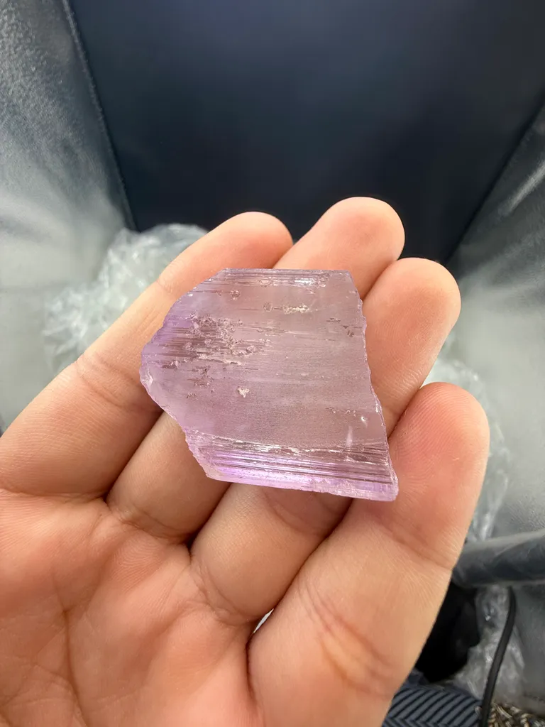 Natural Terminated  Kunzite Crystal from Afghanistan  Mineral Collector Crystal - image 4
