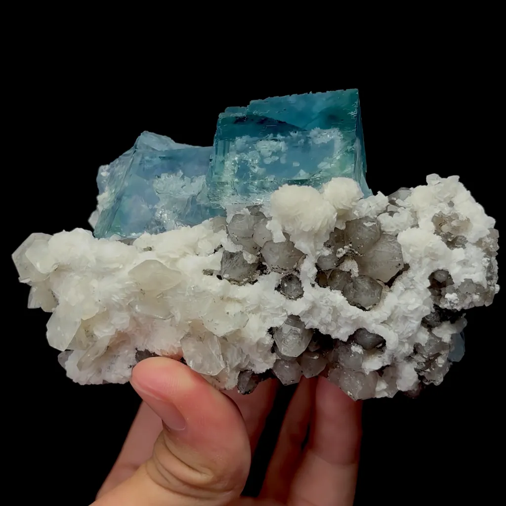 Natural Transparent Blue Cubic Fluorite Mineral Specimen,High Quality Specimen,ZHEJIANG,CHINA(107*60*60mm) - image 7