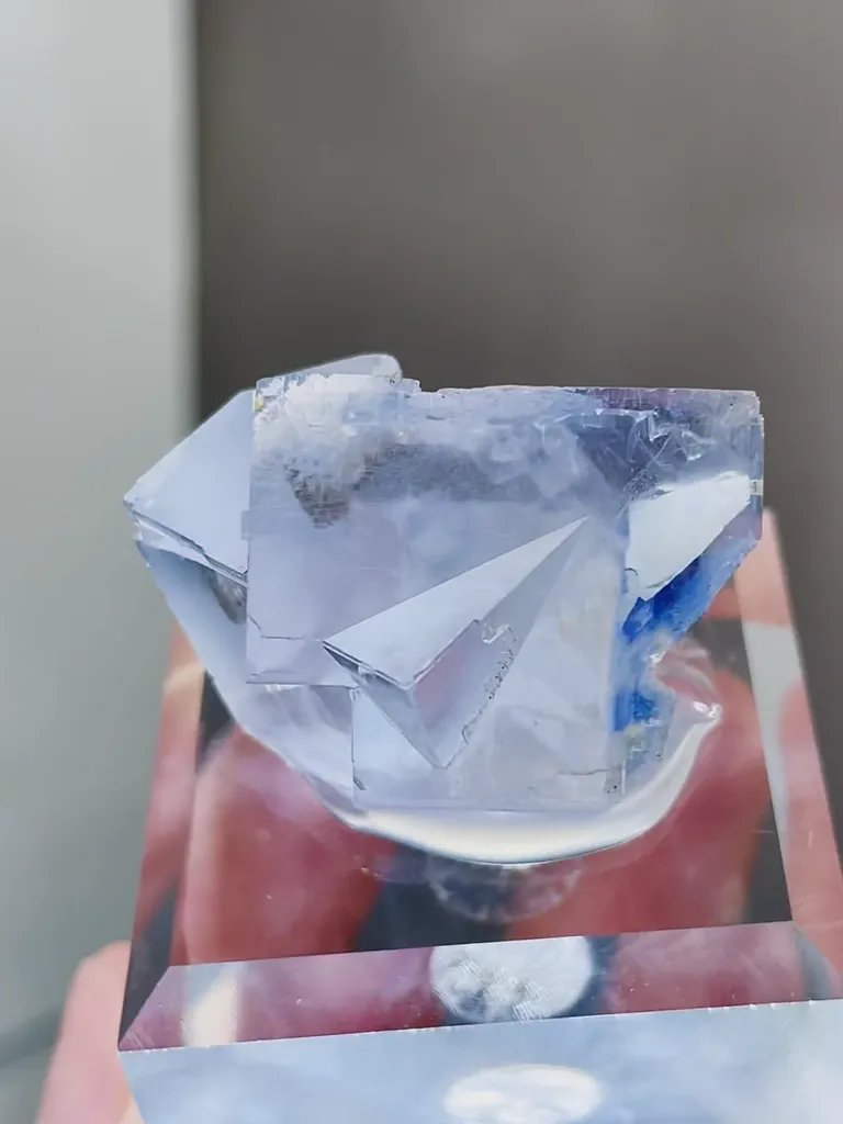 Natural Transparent Blue Fluorite comes from Xianghualing,Hunan 35*30*20MM - image 5