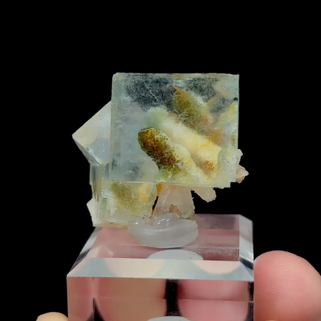 Natural Transparent Blue Fluorite Mineral Specimen,High Quality Specimen,YAO GANG XIAN,HUNAN,CHINA(29*24*24mm) image