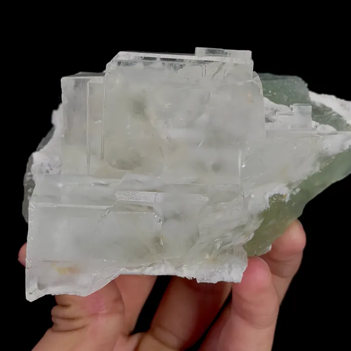 Natural Transparent Cubic Fluorite and Green Fluorite, Mineral Specimen:Xianghualing,Hunan (110*85*60MM) - image 3