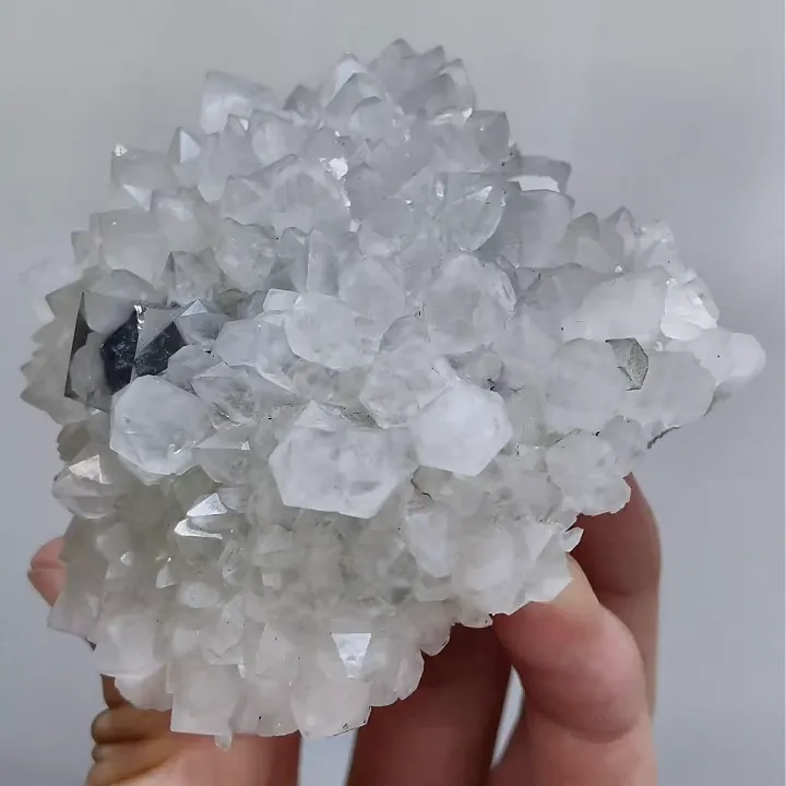 Natural Transparent Cubic Fluorite and Quartz Cluster comes from Inner Mongolia,China 85*85*40MM - image 3