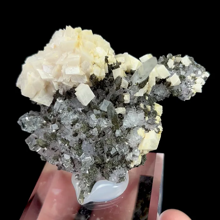 Natural Transparent Cubic Fluorite and Quartz Cluster with Dolomite, Mineral Specimen:Shizhuyuan,Hunan (55*25*40MM) - image 4