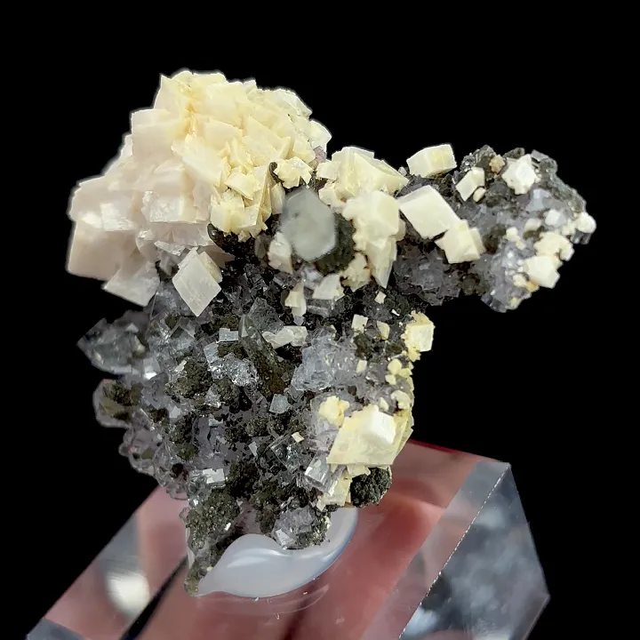 Natural Transparent Cubic Fluorite and Quartz Cluster with Dolomite, Mineral Specimen:Shizhuyuan,Hunan (55*25*40MM) - image 3