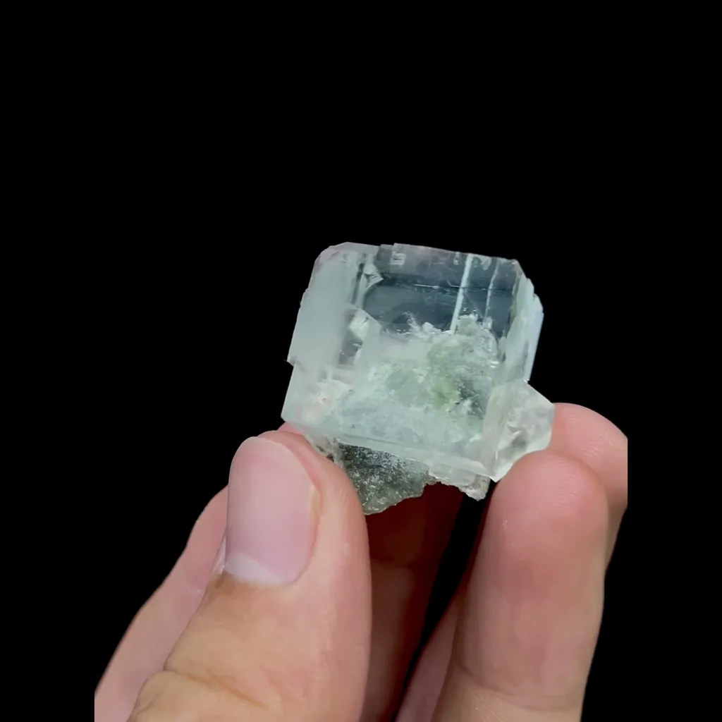 Natural Transparent Cubic Fluorite Mineral Specimen,High Quality Specimen,ZHEJIANG,CHINA(25*28*20mm) - image 2