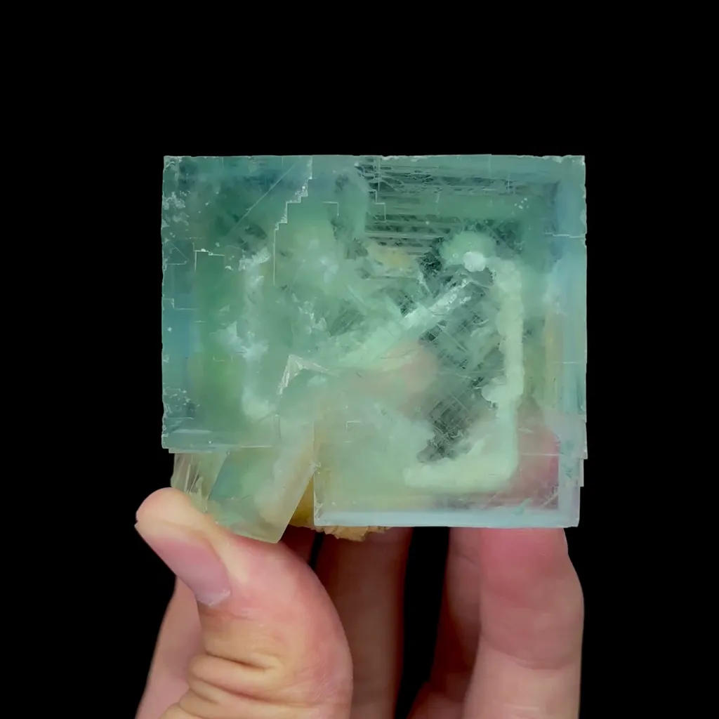 Natural Transparent Cubic Fluorite Mineral Specimen,High Quality Specimen,ZHEJIANG,CHINA(45*54*31mm) image