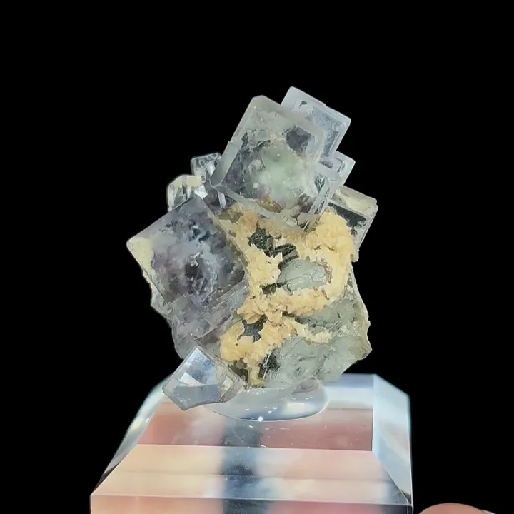 Natural Transparent Cubic Fluorite, Mineral Specimen:Xianghualing,Hunan (25*30*20MM) - image 4