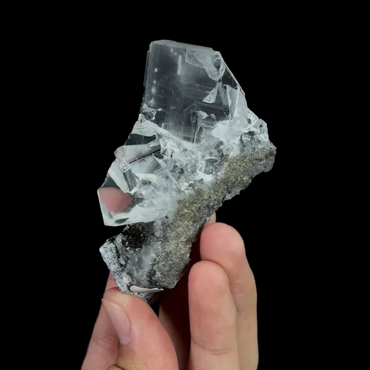 Natural Transparent Cubic Fluorite, Mineral Specimen:Xianghualing,Hunnan (35*85*50MM) - image 4