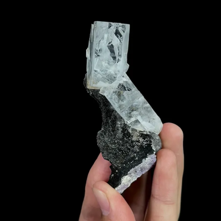 Natural Transparent Cubic Fluorite, Mineral Specimen:Xianghualing,Hunnan (35*85*50MM) image