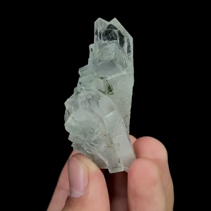 Natural Transparent Cubic Fluorite, Mineral Specimen:Xianghualing,Hunnan (35*85*50MM) - image 5