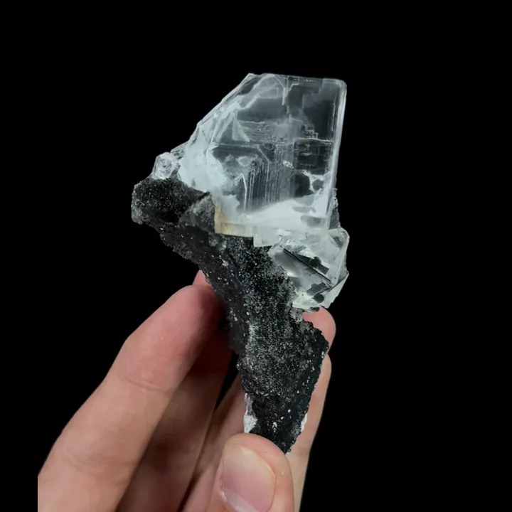 Natural Transparent Cubic Fluorite, Mineral Specimen:Xianghualing,Hunnan (35*85*50MM) - image 3
