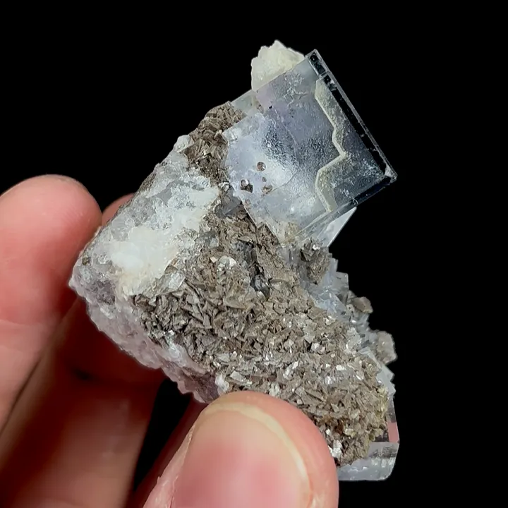 Natural Transparent Cubic Fluorite, Mineral Specimen:Yaogangxian,Hunan (25*40*35MM) - image 3