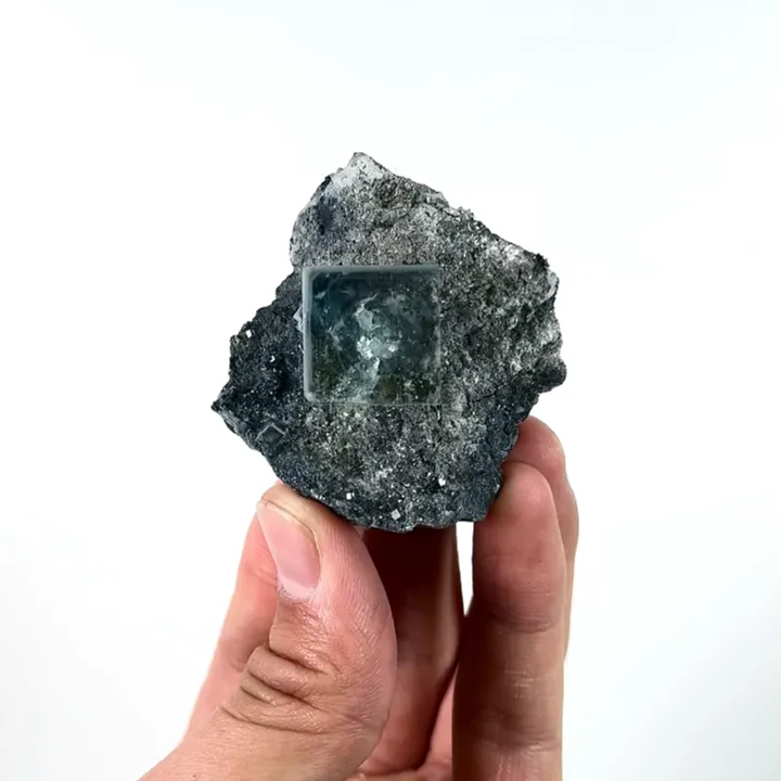 Natural Transparent Cubic Fluorite, Mineral Specimen:Zhejiang,China (50*50*20MM) image
