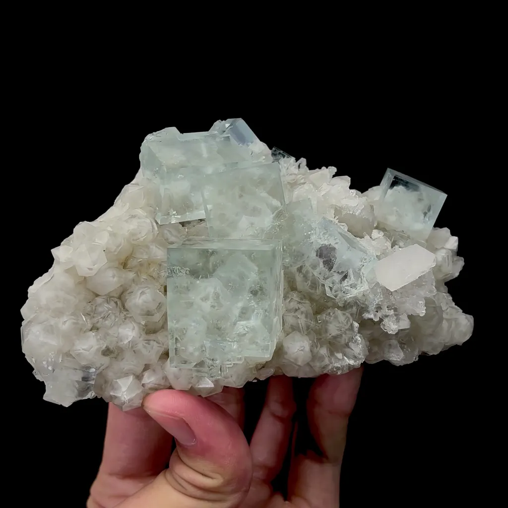 Natural Transparent Fluorite with Crystal Mineral Specimen,High Quality Specimen,ZHEJIANG,CHINA(122*74*50mm) - image 4