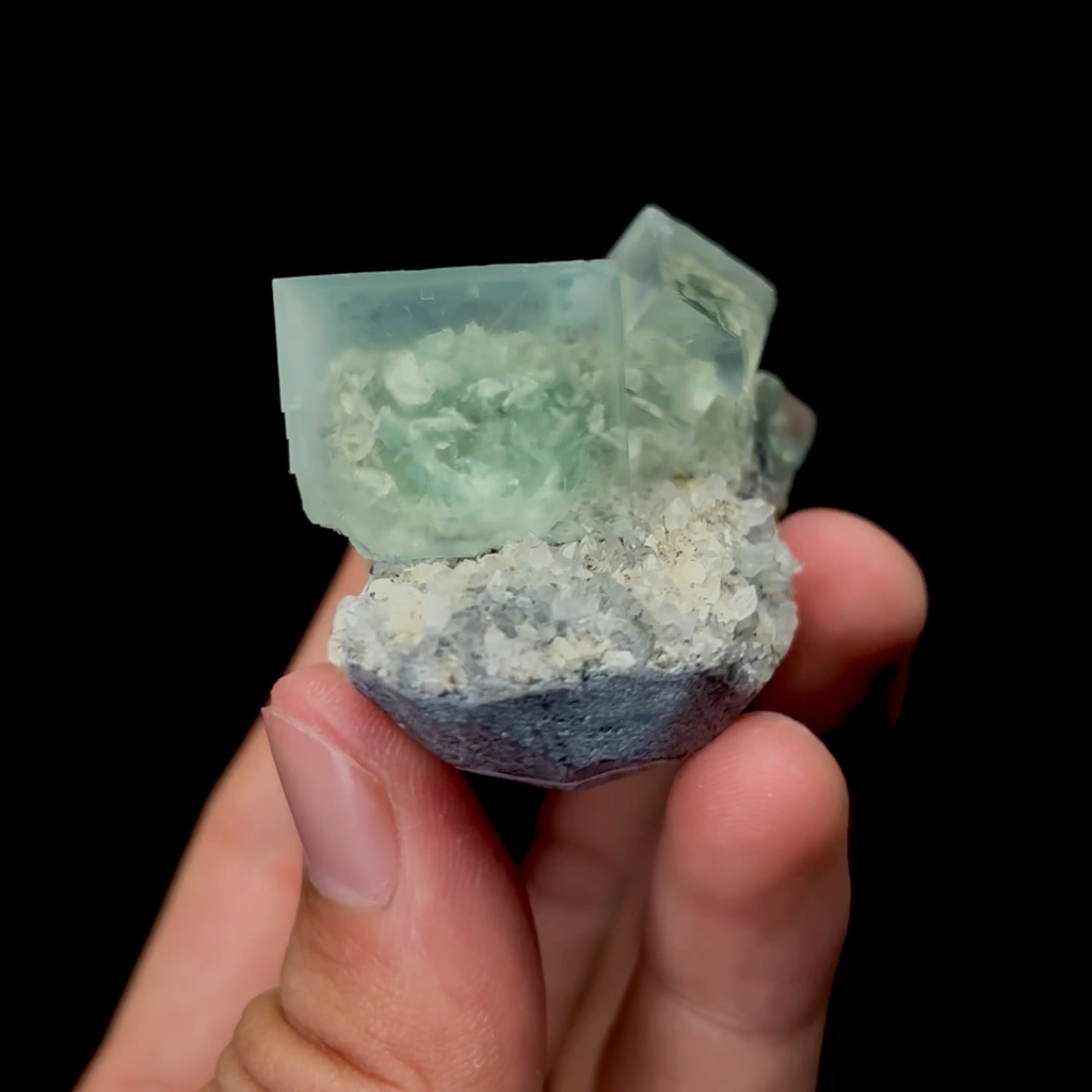 Natural Transparent Green Cubic Fluorite Mineral Specimen,High Quality Specimen,ZHEJIANG,CHINA(35*63*40mm) - image 3