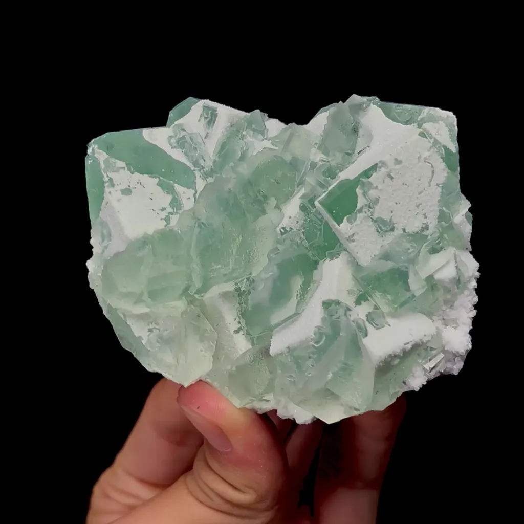 Natural Transparent Green Fluorite Mineral Specimen,High Quality Specimen,XIANGHUALING,HUNAN,CHINA(90*72*32mm) image