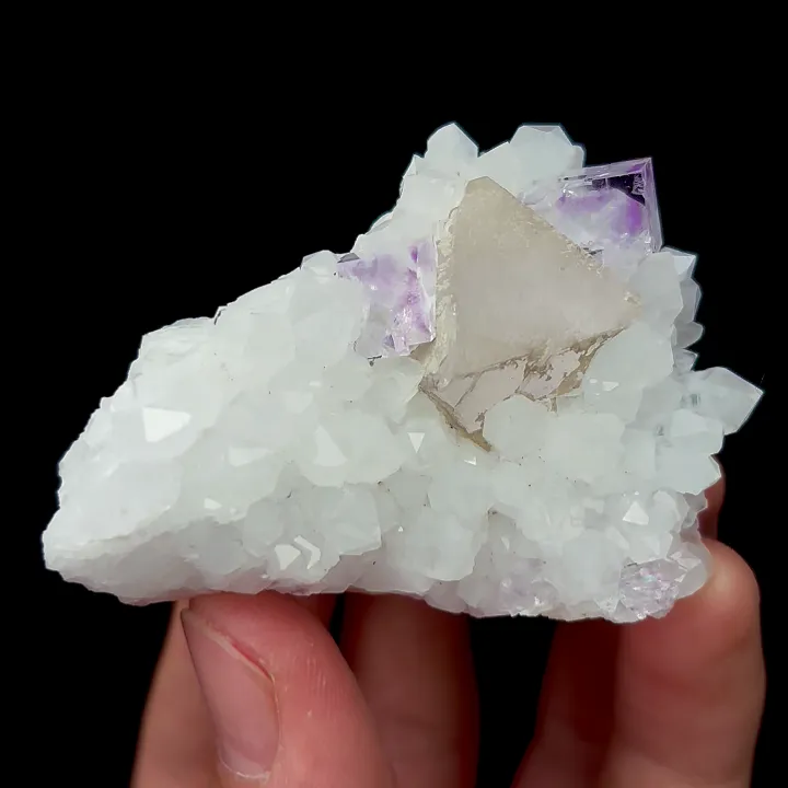 Natural Transparent Octahedral Fluorite and Quartz Cluster, Mineral Specimen:Zhejiang,China (60*45*30MM) image