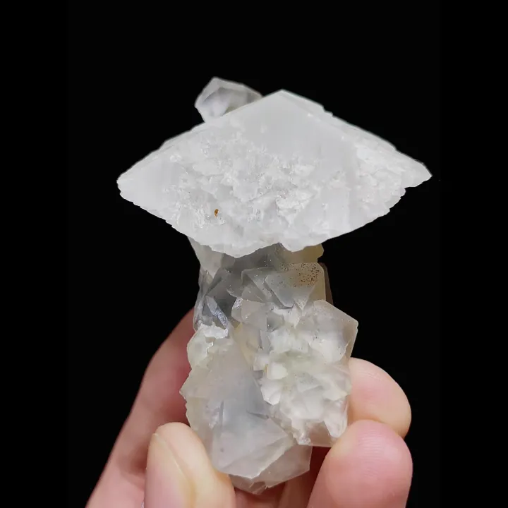 Natural Transparent Octahedral Fluorite & Calcite, Mineral Specimen:Xianghualing,Hunan (45*70*30MM) - image 2