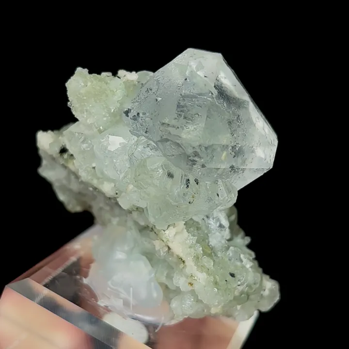 Natural Transparent Polyhedral Fluorite, Mineral Specimen: Inner Mongolia,China (55*30*35MM) - image 3