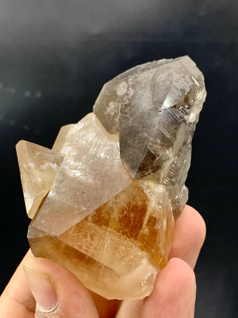 Natural Twin Topaz with Smoky Quartz Crystal Unique Termination Pakistan, 158 G - image 5