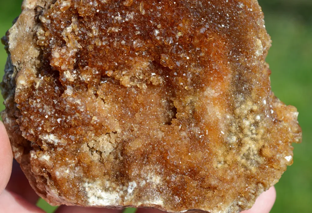 Natural unheated citrine 777 grams - Alnif Cercle, Tinghir Province, Drâa-Tafilalet Region, Morocco - image 3
