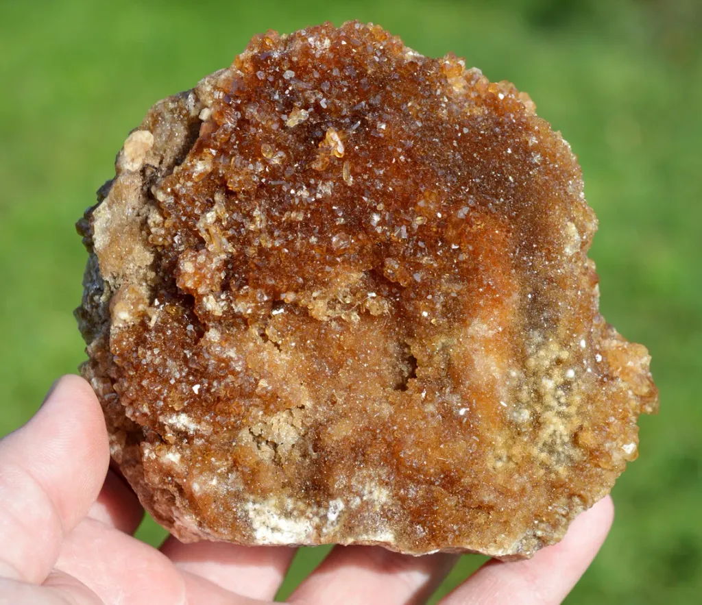 Natural unheated citrine 777 grams - Alnif Cercle, Tinghir Province, Drâa-Tafilalet Region, Morocco image