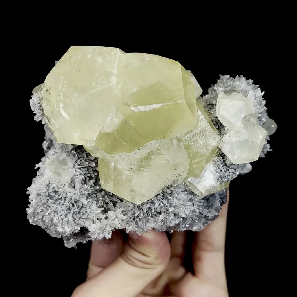 Natural Yellow Calcite and Quartz Mineral Specimen,High Quality Specimen,FUJIAN,CHINA(110*88*62mm) - image 3