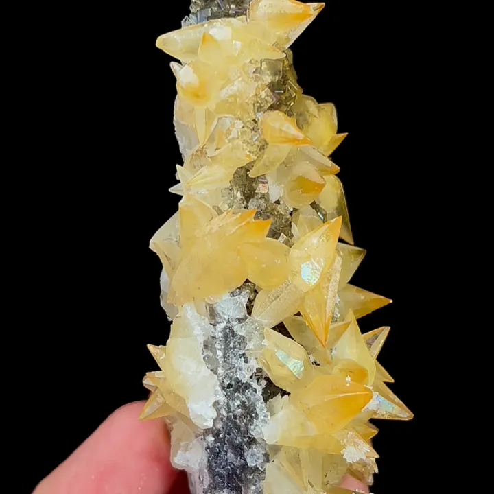 Natural Yellow Calcite, Mineral Specimen:Daye,Hubei (30*100*30MM) - image 3