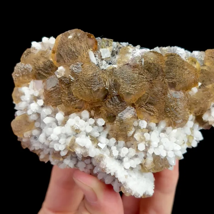 Natural Yellow Fluorite and Quartz Cluster, Mineral Specimen: Huanggangliang,Inner Mongolia (105*70*35MM) image