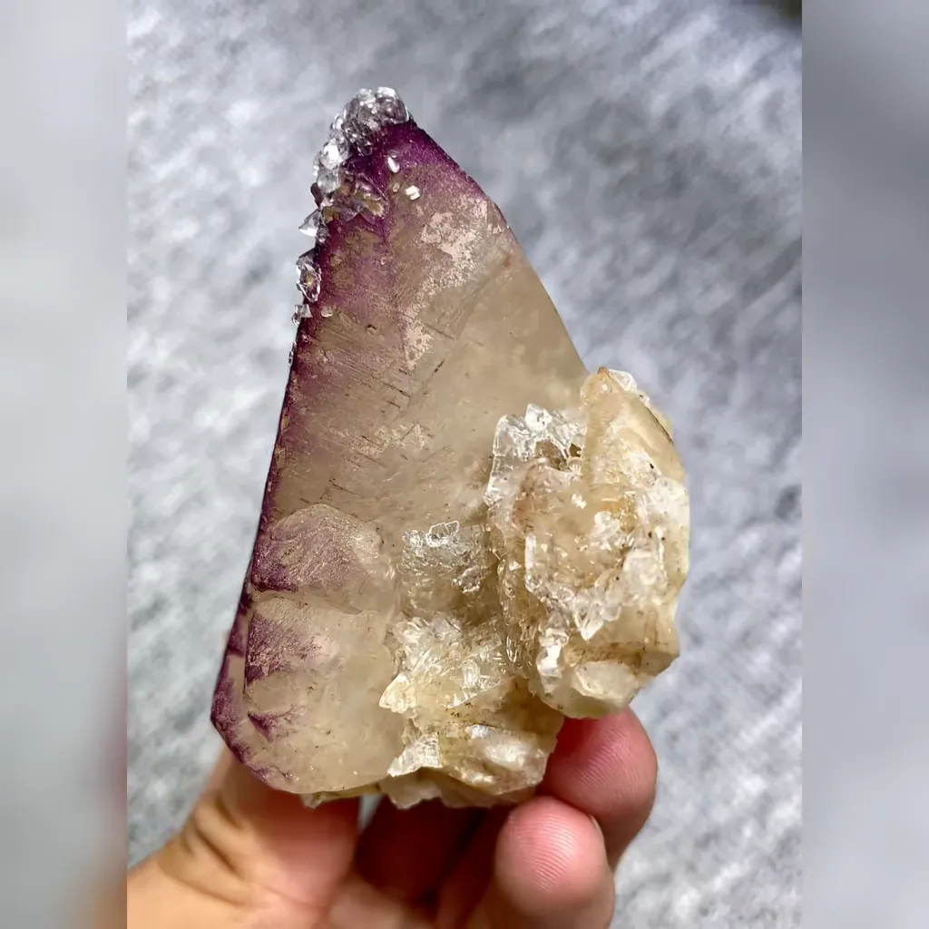 Natural Yttrium Fluorite and Calcite Symbiosis comes from Guizhou,China 60*70*35MM - image 2