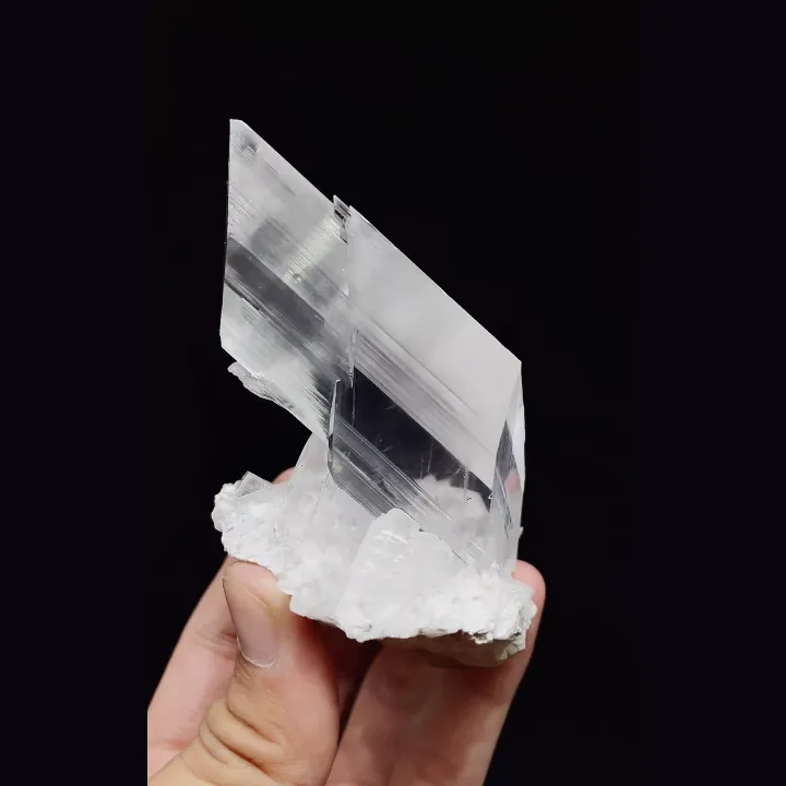 Naturally Transparent Gypsum comes from Guizhou,China 90*60*80MM - image 4