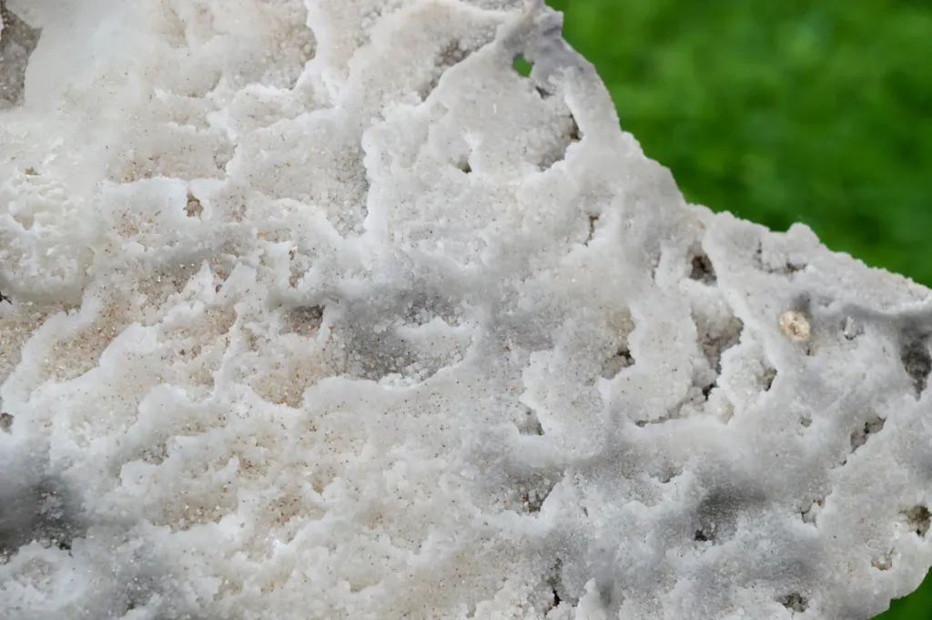 Neoformation calcite 1650 grams - Villers-lès-Nancy, Nancy, Meurthe-et-Moselle, Grand Est, France - image 5